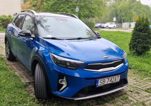 Kia Stonic cena 68000 przebieg: 85000, rok produkcji 2020 z Ustroń małe 106